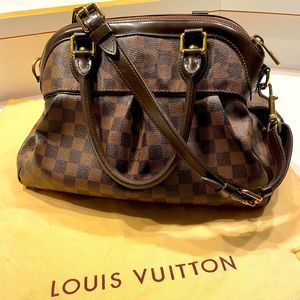 Authentic Louis Vuitton Damier Ebene Trevi PM shoulder bag